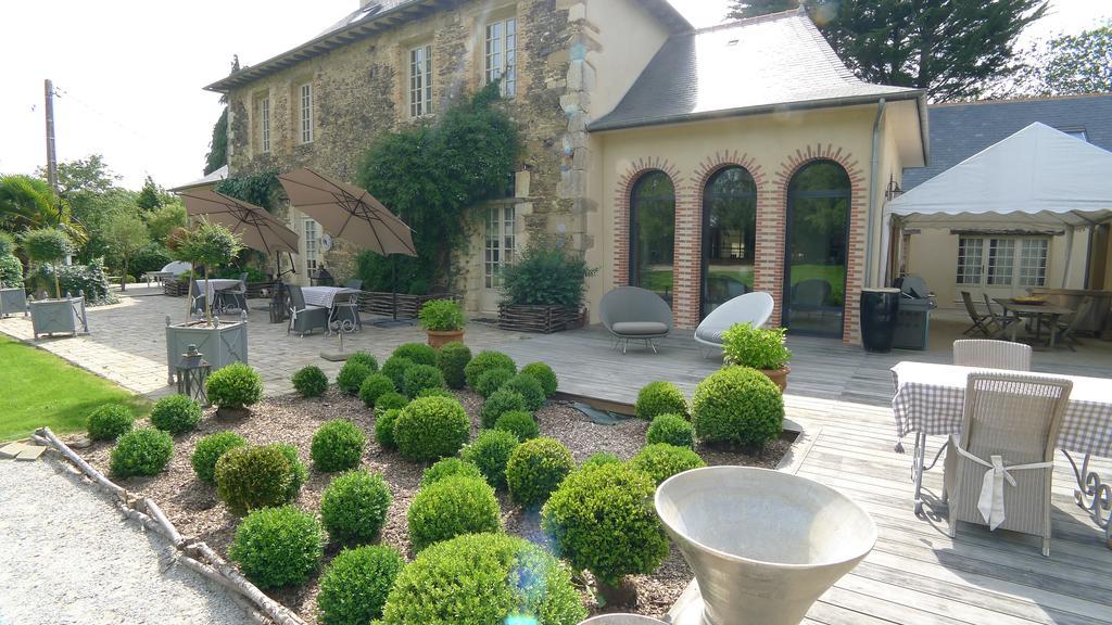 Bed and Breakfast Les Demeures De Marie Pacé Esterno foto